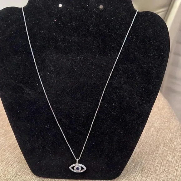 925 Sterling Silver Evil Eye Necklace 🧿 - Picture 5 of 7